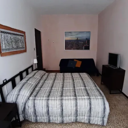 Comfort A Due Passi Dal Centro... Πάρμα